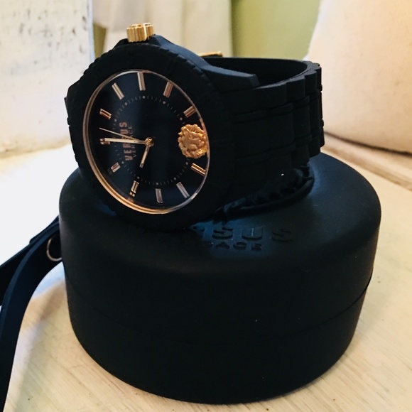 Versus By Versace Accessories Fire Island Silicon Watch Black